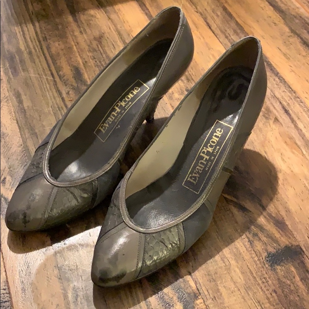 Vintage Evan Piccone Multi textures pumps